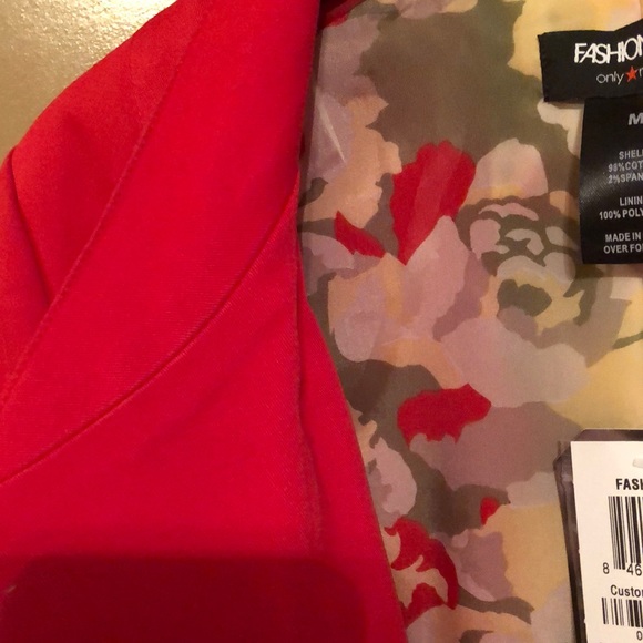 Fashion star Red rain trench coat - Picture 5 of 9